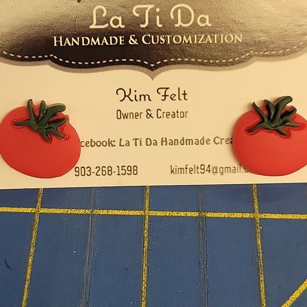 Tomato 1" Earrings Red & Green Stud